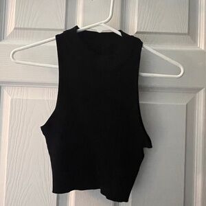Shoulder-less crop top